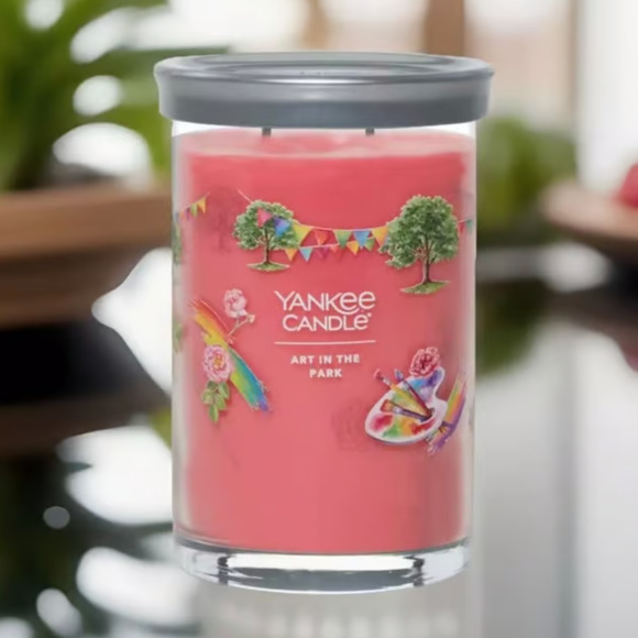Yankee Candle ART IN THE PARK Large 20 oz Tumbler Candle 2-Wicks BRAND NEW - Picture 1 of 4
